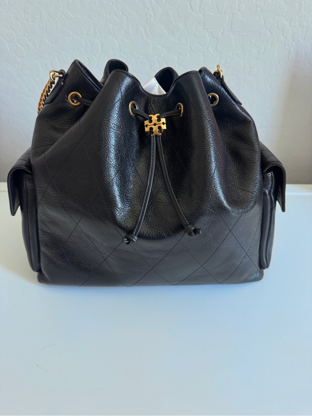 Sold Out Tory Burch Large Charlie Quilted Drawstring Shoulder Bag
